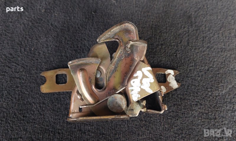 Ключалка Преден Капак Голф 3 - Поло - Венто - Сеат - 1H0823509 N, снимка 1