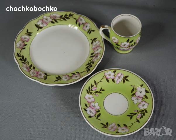 Стар Руски порцелан троен сет чашка за кафе с чинийки, снимка 3 - Други ценни предмети - 54192402