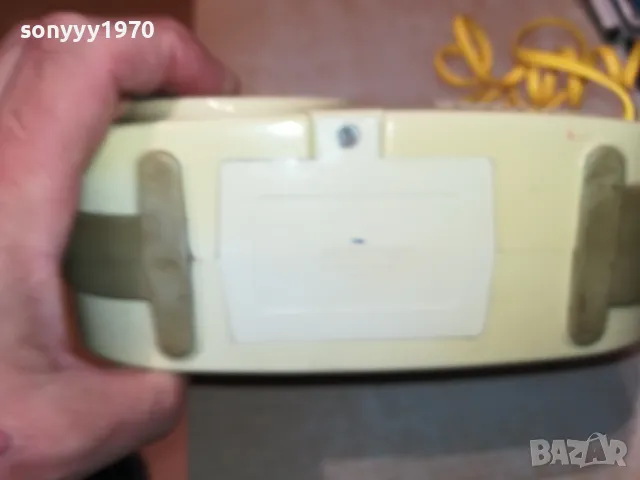 марков ретро касетофон с микрофон за колекция 2203251633, снимка 17 - Радиокасетофони, транзистори - 49597174