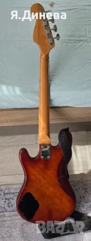 Бас китара Fender, снимка 4 - Китари - 56451197
