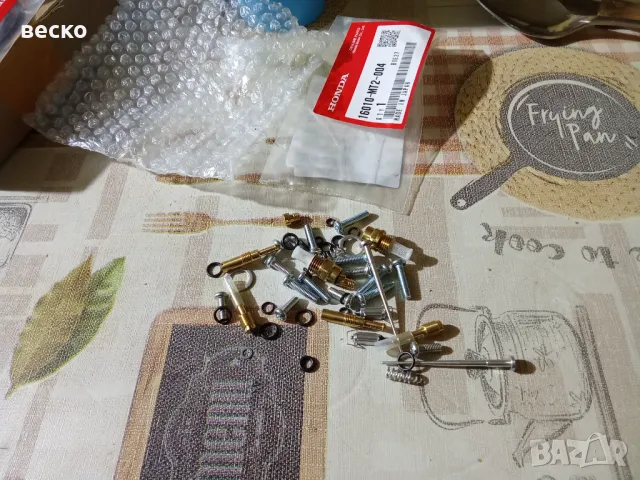Гарнитури елементи за карбуратор Хонда Голдуинг 1500, снимка 5 - Части - 49250457
