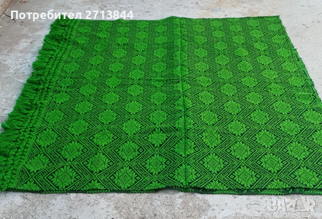 Старинни постелки, кювертюри за легла и дивани, снимка 6 - Други стоки за дома - 50873256