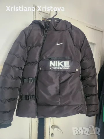 Мъжко спортно яке Nike