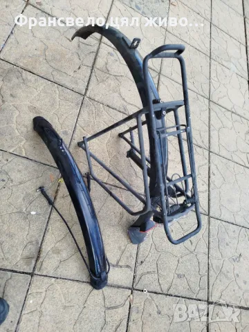 26 цола калници багажник и всичко на снимките 