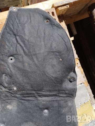 Шумоизолация за преден капак sprinter 2014 нормален волан, снимка 1