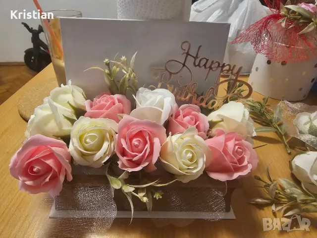Букети от сапунени цветя, снимка 10 - Подаръци за жени - 49294100