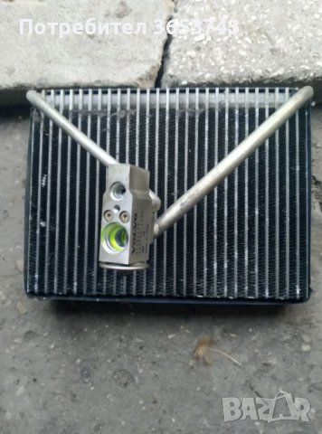 Volvo V70---XC70---S60---S80---XC90, радиатор за климатик в кутията на парното, снимка 1