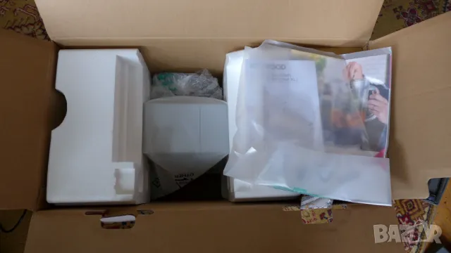 НОВ Кухненски робот Kenwood KVC3110S,1000W,4,6л.купа , снимка 3 - Кухненски роботи - 47951054