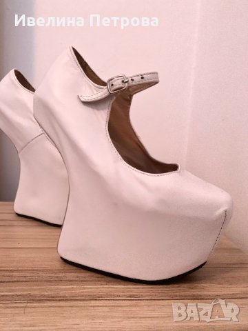 Дизайнерски обувки на платформа, снимка 2 - Дамски обувки на ток - 31624846
