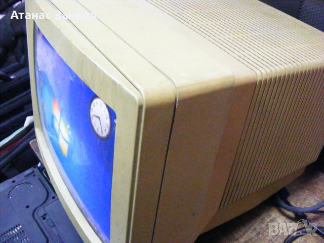 Монитор Compaq 443-P 1994 година, снимка 7 - Монитори - 39405356