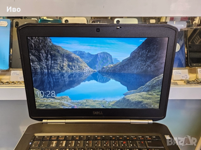 14" лаптоп DELL P16G Core i5, RAM 8GB, Windows 10 Pro SSD 120GB  В отлично техническо и визуално със, снимка 4 - Лаптопи за дома - 52882503