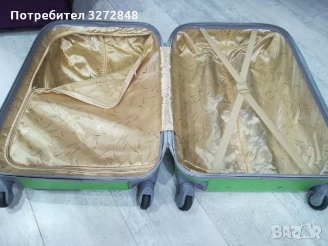 Куфар 70/45/25см-твърд с  4 колелца, снимка 15 - Куфари - 35500935