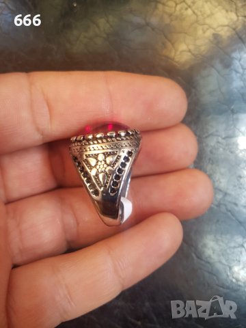 Пръстен, снимка 9 - Пръстени - 42766833