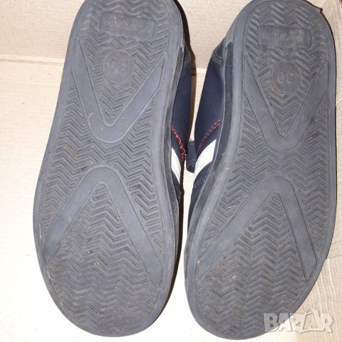 Спорни обувки маратонки 30 с лепки , снимка 3 - Детски маратонки - 34486459