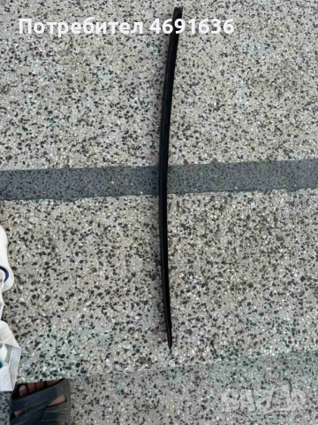 Лява лайсна на предното челно стъкло на Ауди Audi A8 D4 H4 само за 50лв. 4h0854327