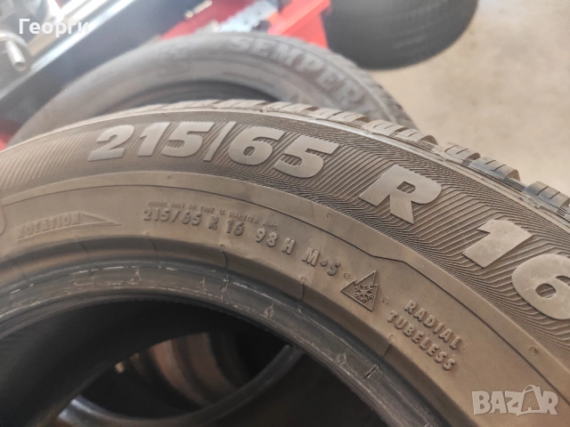 2бр.зимни гуми 215/65/16 Semperit, снимка 3 - Гуми и джанти - 52248437