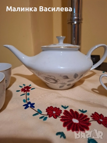 Чайник с три чаши , снимка 10 - Чаши - 52306027