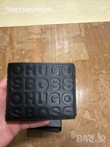 Мъжки портфейл Hugo Boss, снимка 2 - Портфейли, портмонета - 54022596