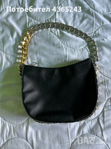 Дамска черна кожена чанта 