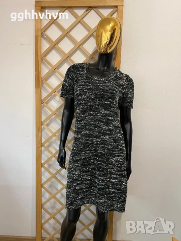 Рокля с джобове 