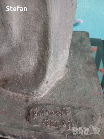 Стара бронзова статуя, снимка 13 - Антикварни и старинни предмети - 42462465