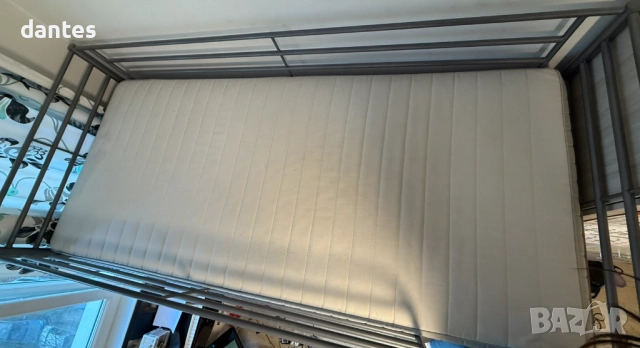 Двуетажно легло IKEA с бюро, включен матрак., снимка 8 - Спални и легла - 52385128