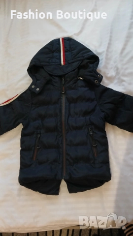 ПРОДАВАМ  Детско зимно яке, размер  24 месеца + нова шапка!!! Якето е запазено с 1-на единствена заб