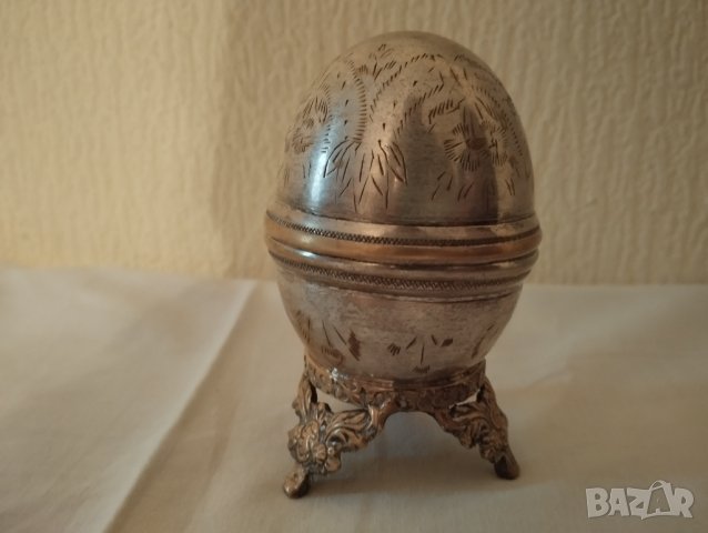 Кутия за бижута- яйце, снимка 2 - Антикварни и старинни предмети - 42864054