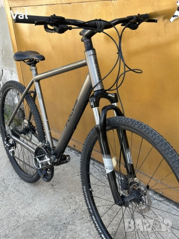 Алуминиев велосипед Focus 28”, снимка 2 - Велосипеди - 56325138