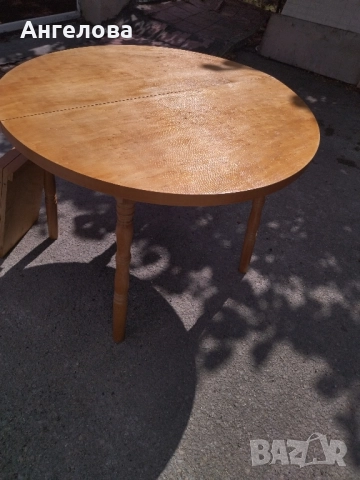 Кухненска маса 