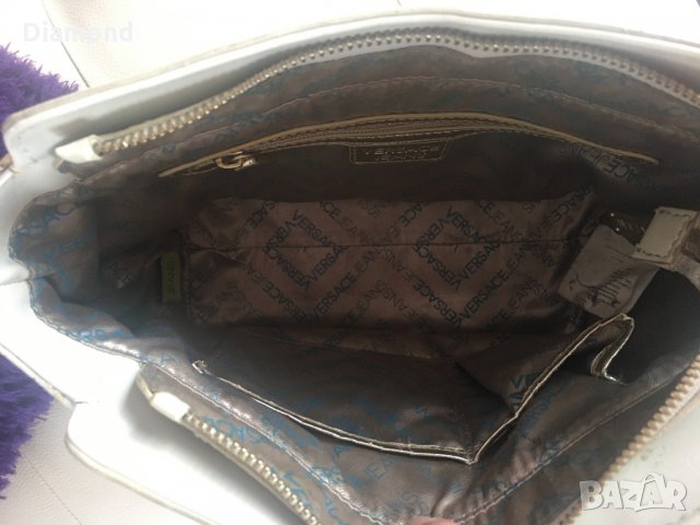 100% Versace оригинална дамска чанта, снимка 8 - Чанти - 29105404