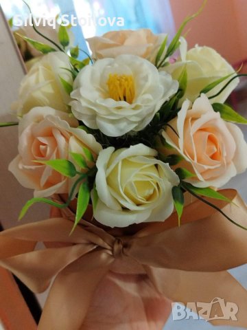‼️Ново‼️Нежен букет със седем броя сапунени цветя 🍀, снимка 4 - Подаръци за жени - 42846138