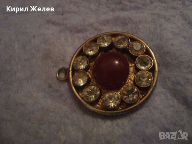 СТАР ПОСРЕБРЕН АРТ ДЕКО РЕТРО МЕДАЛЬОН с ШЛИФАВАН ЧЕРВЕН КЕХЛИБАР ФАТУРАН и ФАСЕТИРАНИ ЦИРКОНИ 29364, снимка 13 - Антикварни и старинни предмети - 37720118