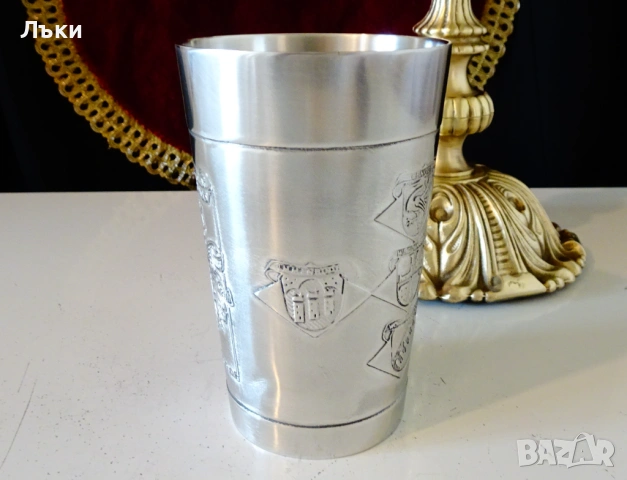 Калаена чаша 450 мл.,рицар,замък,знамена. , снимка 5 - Антикварни и старинни предмети - 54305658