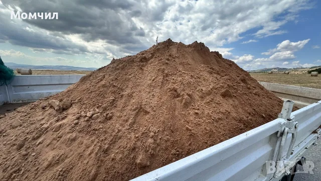 Пресят биохумус/плодородна почва/ добит от конкретен плодороден слой и район, чист, песъклив