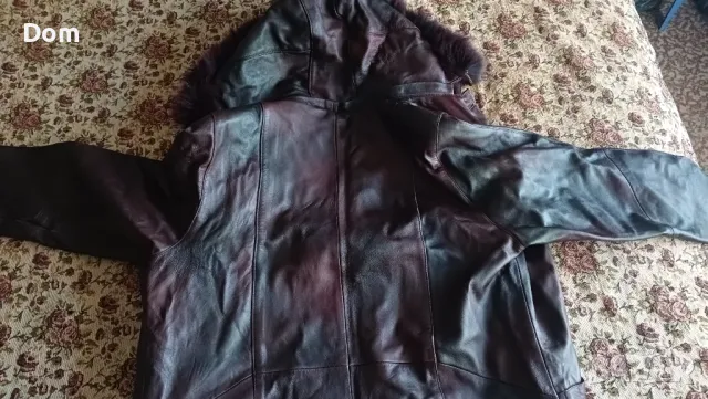 Дълго кожено дамско яке с качулка номер