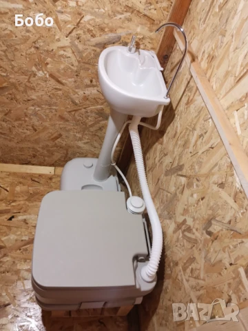 Продавам къмпинг тоалетна с мифка, снимка 2 - Химически тоалетни - 50979020