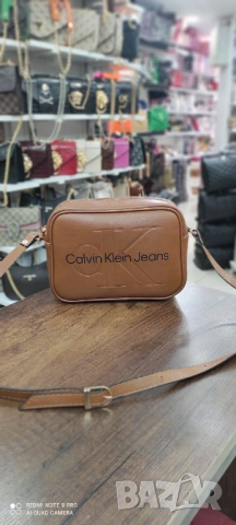 чанти calvin klein, снимка 10 - Чанти - 51440504
