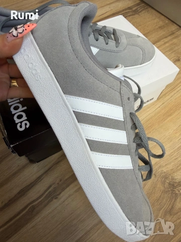 Оригинални нови маратонки  Adidas Neo VL Court 2.0 ! 45,5 н, снимка 2 - Кецове - 51253571