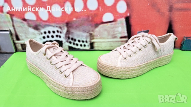 Английски дамски еспадрили