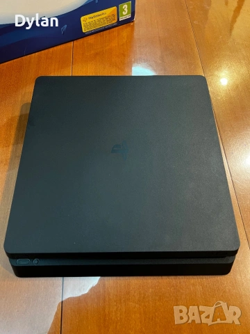 PlayStation 4 SLIM 1TB, снимка 2 - PlayStation конзоли - 53062929
