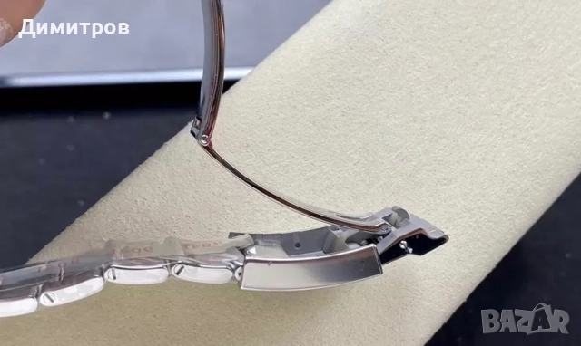 Rolex Explorer II , Black, 42 mm, Oystersteel, Reference 226570, снимка 6 - Луксозни - 52790354