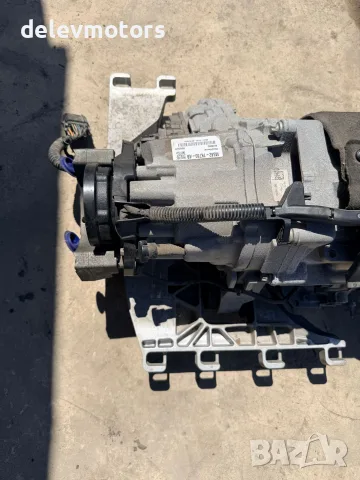 m8a2-7k780-ab раздатка раздатъчна кутия от Land Rover Range Rover Velar (L560) 3.0 D