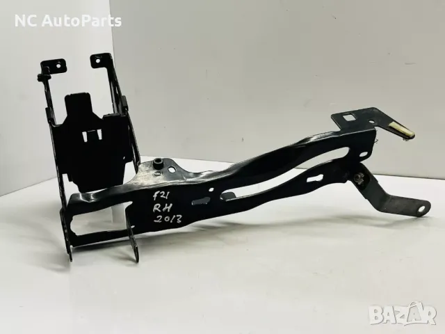 Предна дясна стойка за фар ОРИГИНАЛНА черна за BMW БМВ 1 серия F20 F21 170238-11 2014, снимка 6 - Части - 48236379