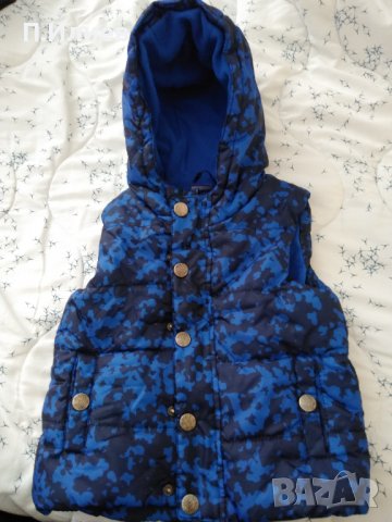 Елек 2 бр. 10лв., снимка 8 - Детски якета и елеци - 36594392