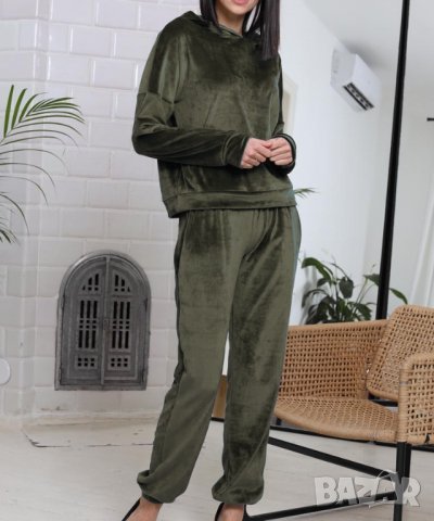 Дамски спортен кадифен комплект цвят каки марка Creens - M/L