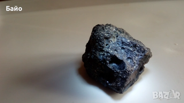 Шлагглас, 208 ct / 41 g, непрозрачен, черен, за колекционери и ценители, снимка 2 - Други - 53824702