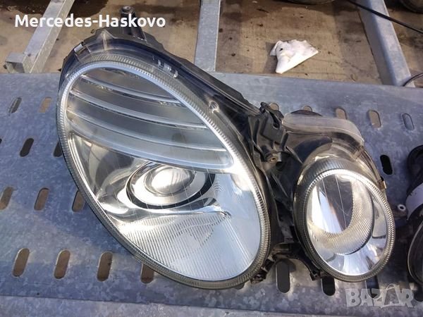 Фарове за W211 в перфектно състояние без счупено или пукнато, снимка 3 - Части - 37051820