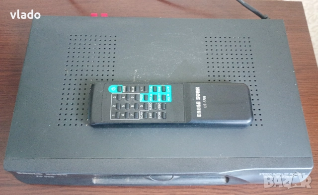 Стерео сателитен приемник, снимка 2 - Приемници и антени - 52034837