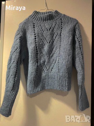 Пуловери Zara